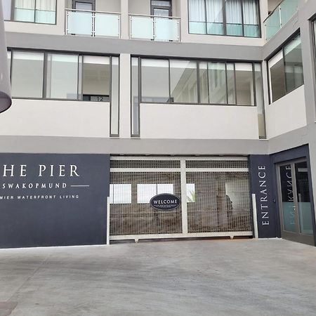 The Pier No. 7 Apartment Суакопмунд Екстериор снимка