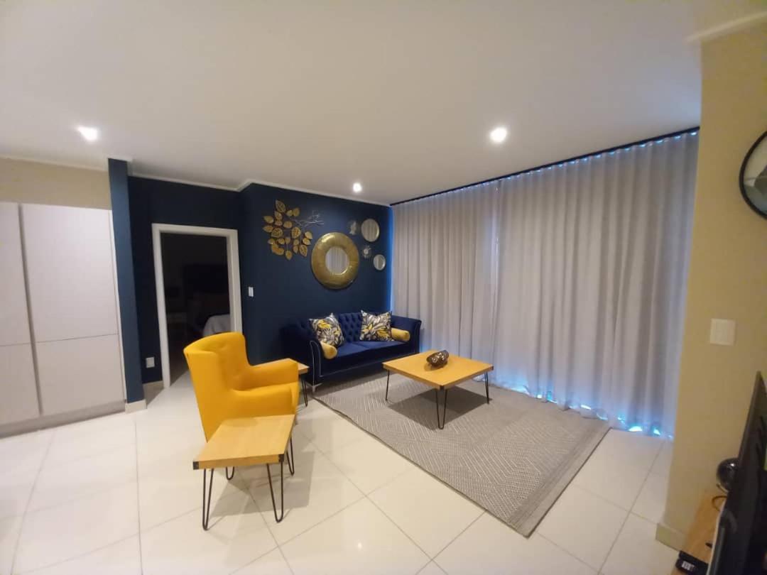 The Pier No. 7 Apartment Суакопмунд Екстериор снимка